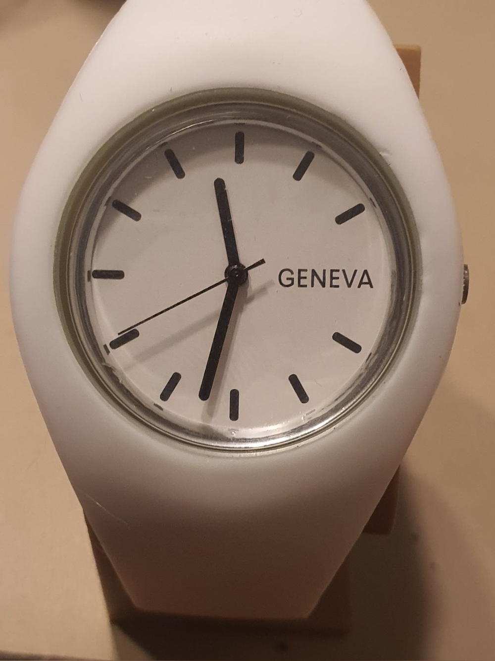 🦋10/$20🦋 Geneva White Silicone Women's Watch